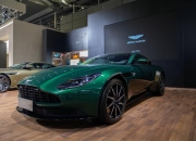 将8月亮相 阿斯顿·马丁全新车型谍照曝光