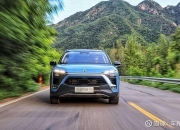 【国际快讯】蔚来否认考虑进一步裁员；传特斯拉Dojo负责人离职；雷诺欲将EV生产成本减半