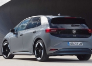 波士顿咨询公司：汽车制造商在美国每卖一辆电动汽车，会损失6,000美元