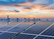 美国研发新钙钛矿太阳能电池 或可安装在电动汽车车顶增加汽车续航