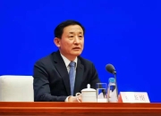 国务院国资委：推动央企心无旁骛搞创新、放开手脚促转型