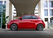 唐唯实：中国车企在意大利生产汽车或迫使Stellantis关闭工厂